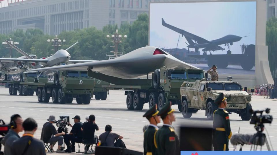 مراسم رژه نیروهای مسلح چین به مناسبت هشتادمین سال پایان جنگ جهانی مراسم رژه نیروهای مسلح چین به مناسبت هشتادمین سال پایان جنگ جهانی