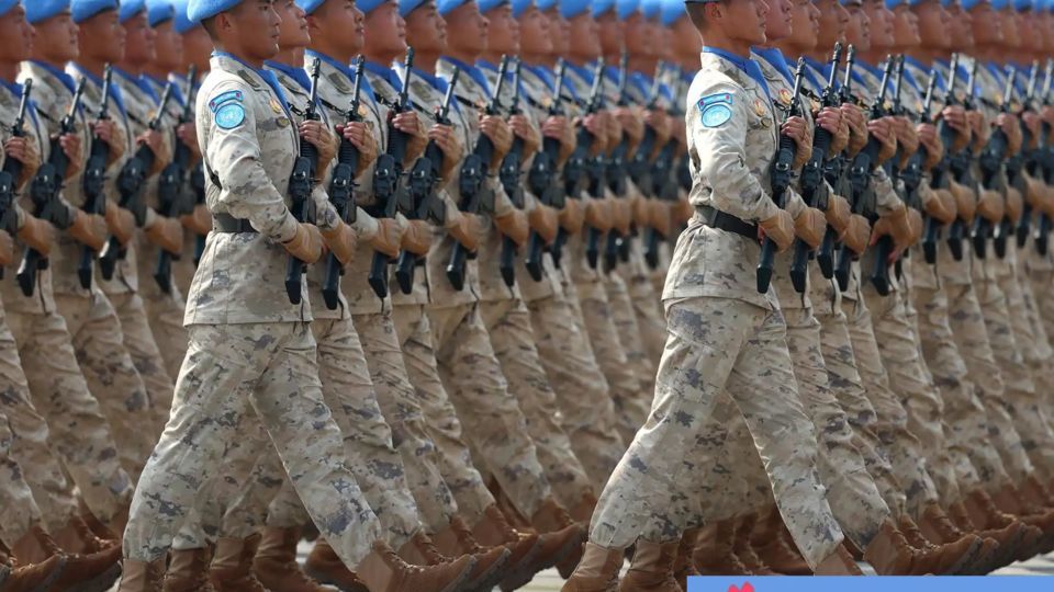 مراسم رژه نیروهای مسلح چین به مناسبت هشتادمین سال پایان جنگ جهانی مراسم رژه نیروهای مسلح چین به مناسبت هشتادمین سال پایان جنگ جهانی