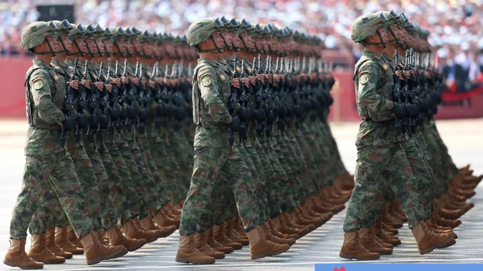 مراسم رژه نیروهای مسلح چین به مناسبت هشتادمین سال پایان جنگ جهانی مراسم رژه نیروهای مسلح چین به مناسبت هشتادمین سال پایان جنگ جهانی