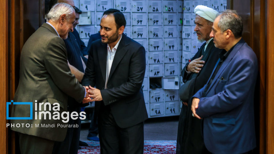 مجلس ترحیم چهلم «احمد توکلی»