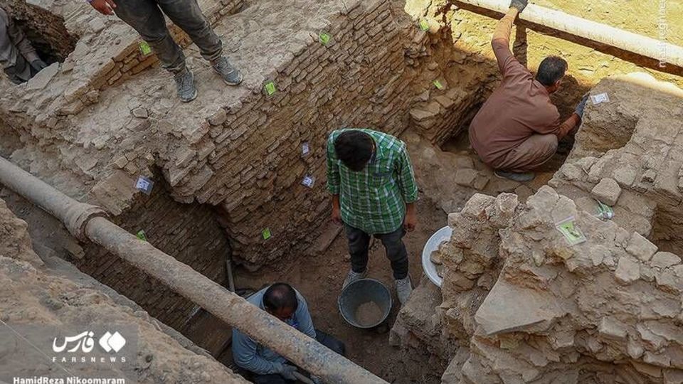  کشف اشیای تاریخی در اصفهان