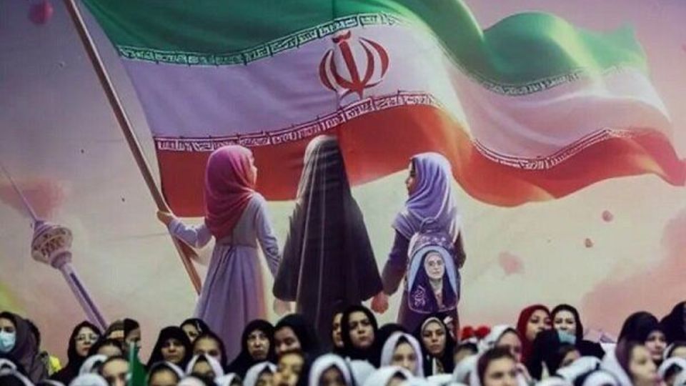 رویداد ملی «دخترم، افتخار ایران» چگونه برگزار شد؟ رویداد ملی «دخترم، افتخار ایران» چگونه برگزار شد؟