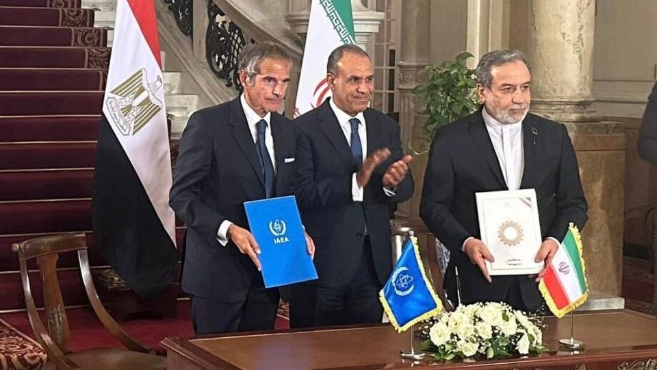 جزئیات مذاکرات ایران و آژانس از زبان وزیر خارجه؛ متن توافق با قانون مجلس منطبق است جزئیات مذاکرات ایران و آژانس از زبان وزیر خارجه؛ متن توافق با قانون مجلس منطبق است