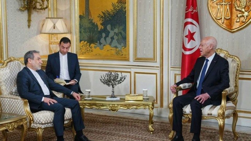 دیدار عراقچی با رئیسجمهور تونس دیدار عراقچی با رئیسجمهور تونس
