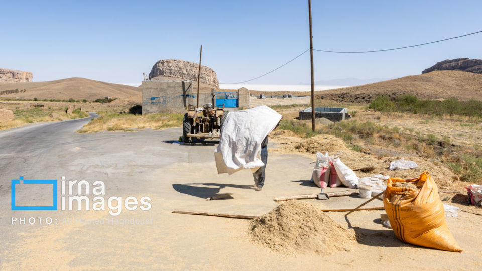 بی آبیِ دریاچه ارومیه بی آبیِ دریاچه ارومیه