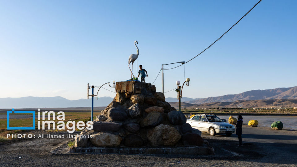 بی آبیِ دریاچه ارومیه بی آبیِ دریاچه ارومیه