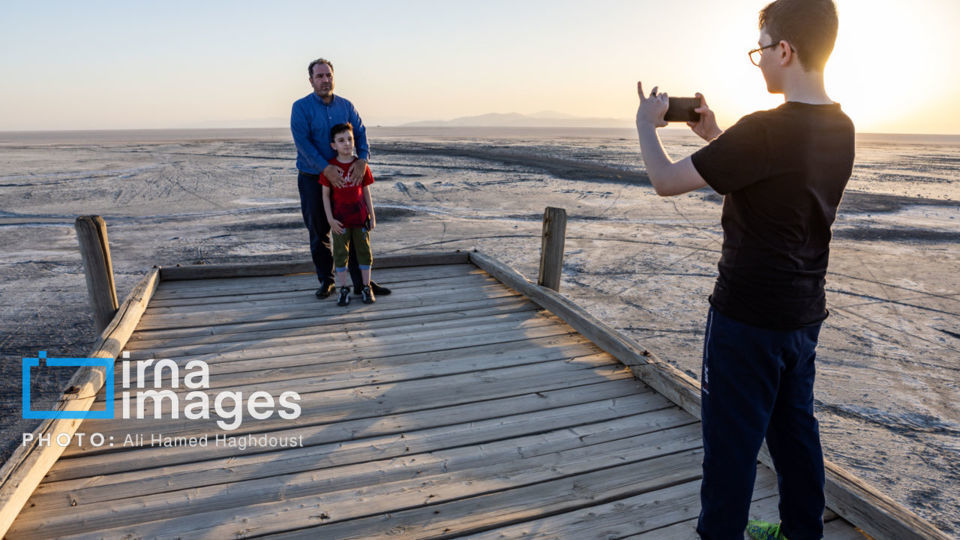 بی آبیِ دریاچه ارومیه