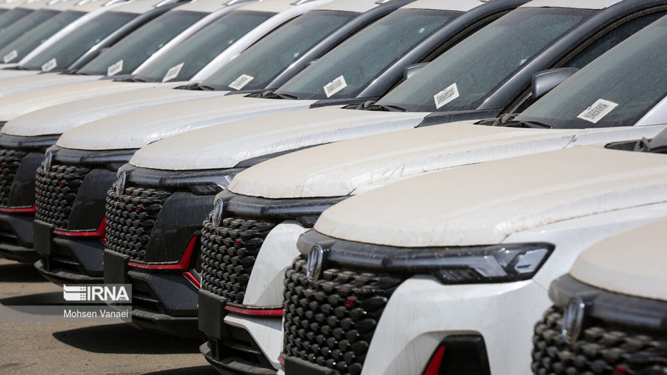 دستور فوری دادستان تهران برای تعیین تکلیف ۲۸۰۰ خودروی وارداتی بلاتکلیف در پارکینگ دستور فوری دادستان تهران برای تعیین تکلیف ۲۸۰۰ خودروی وارداتی بلاتکلیف در پارکینگ