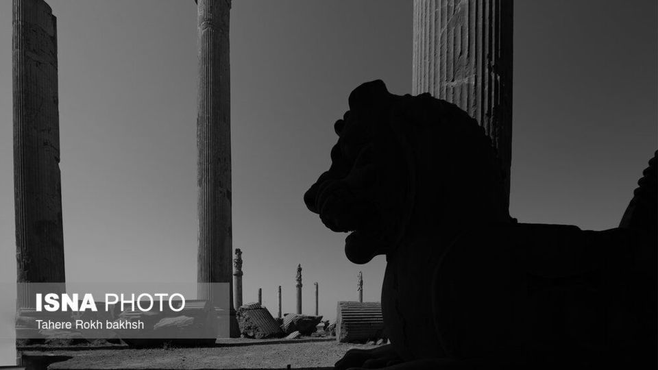 سیاه و سفید یک محوطه جهانی