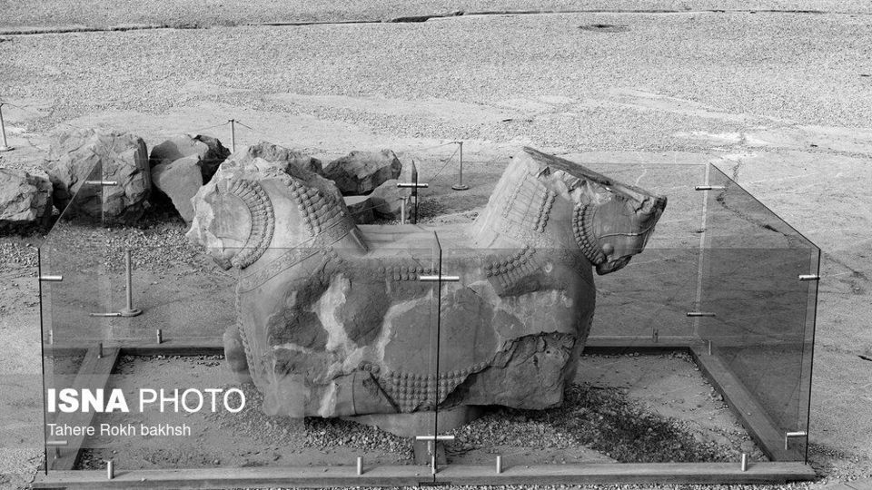 سیاه و سفید یک محوطه جهانی