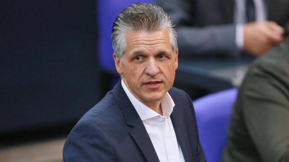 برلین: اسرائیل را تحریم نمیکنیم برلین: اسرائیل را تحریم نمیکنیم