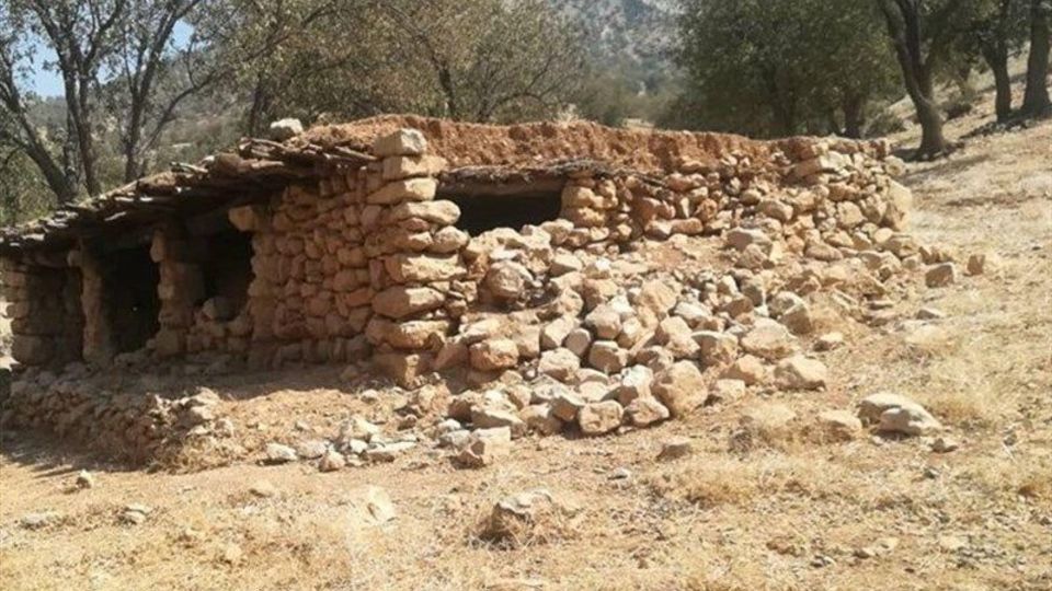 دهقان: بنیاد مستضعفان بساط مدارس سنگی را برمیچیند/ یک هزار کلاس درس ساختیم دهقان: بنیاد مستضعفان بساط مدارس سنگی را برمیچیند/ یک هزار کلاس درس ساختیم