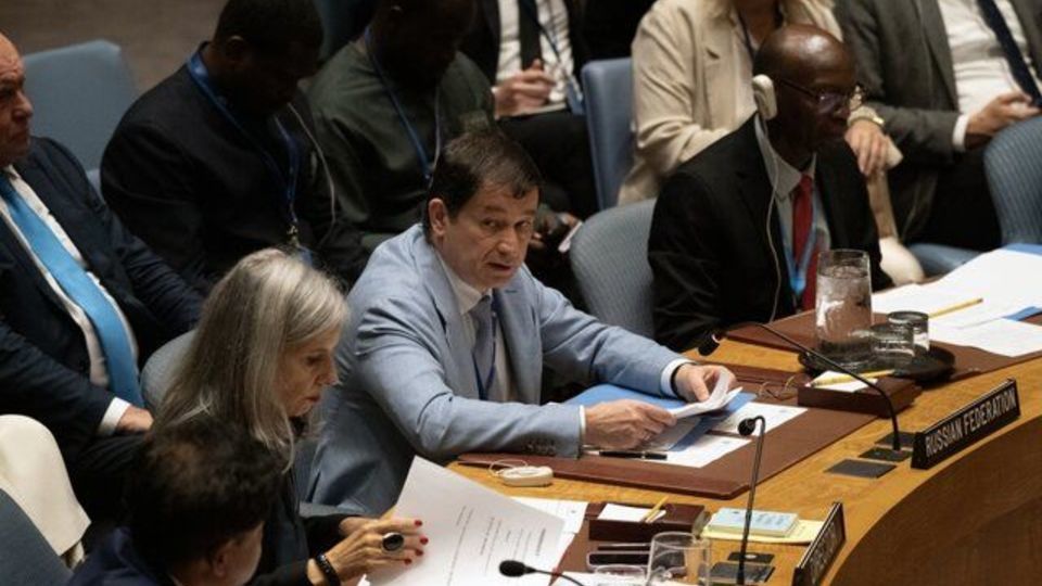 برادر بزرگتر شما اجازه نداد بر مبنای توافق با ایران جلو بروید برادر بزرگتر شما اجازه نداد بر مبنای توافق با ایران جلو بروید