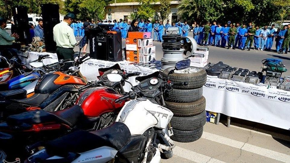 دستگیری ۲۷۰ سارق و مالخر تهران