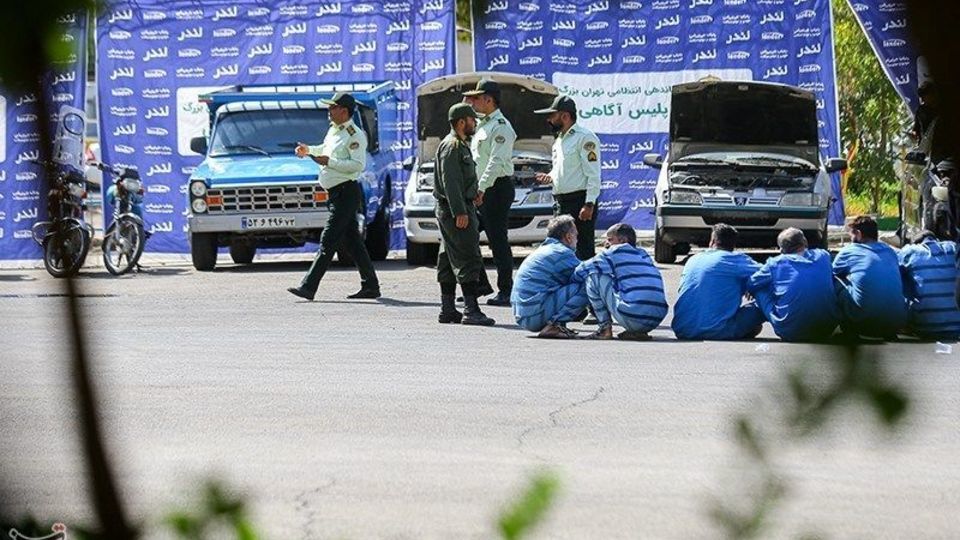 دستگیری ۲۷۰ سارق و مالخر تهران