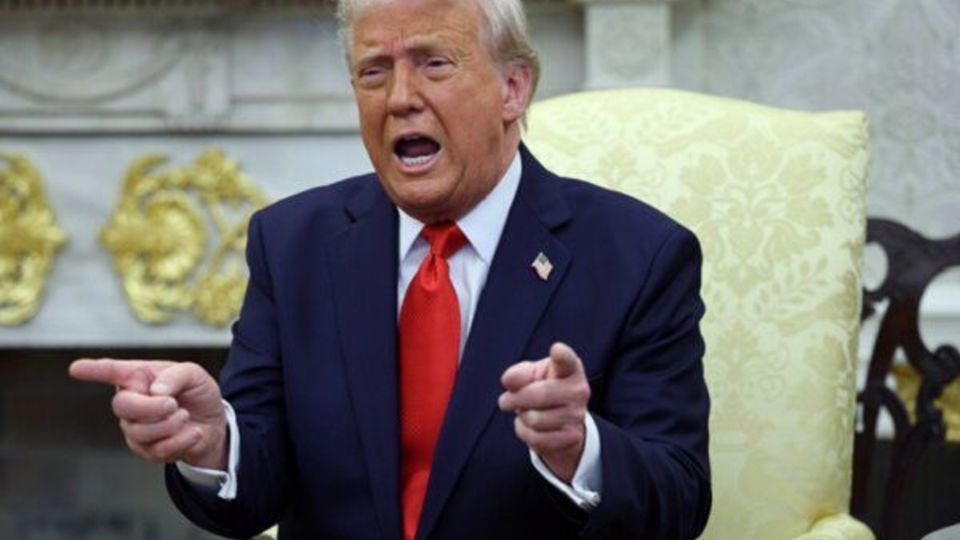 ترامپ دوباره صنعت سینما را تهدید کرد؛ تعرفه ۱۰۰ درصد میبندم! ترامپ دوباره صنعت سینما را تهدید کرد؛ تعرفه ۱۰۰ درصد میبندم!