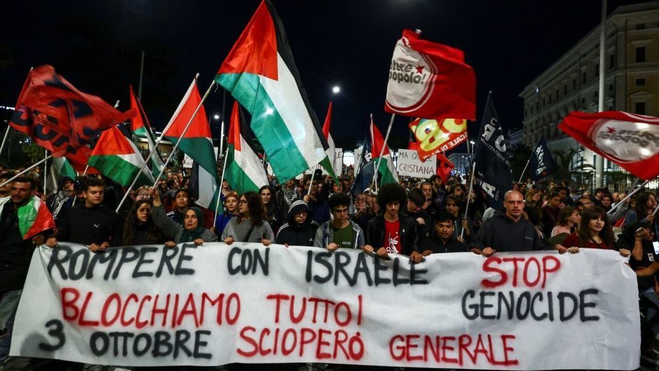 آغاز تظاهرات در شهرهای اروپایی پس از یورش اسرائیل به ناوگان الصمود آغاز تظاهرات در شهرهای اروپایی پس از یورش اسرائیل به ناوگان الصمود