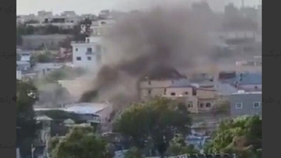 انفجارهای مهیب و تیراندازی نزدیک کاخ ریاست جمهوری سومالی انفجارهای مهیب و تیراندازی نزدیک کاخ ریاست جمهوری سومالی