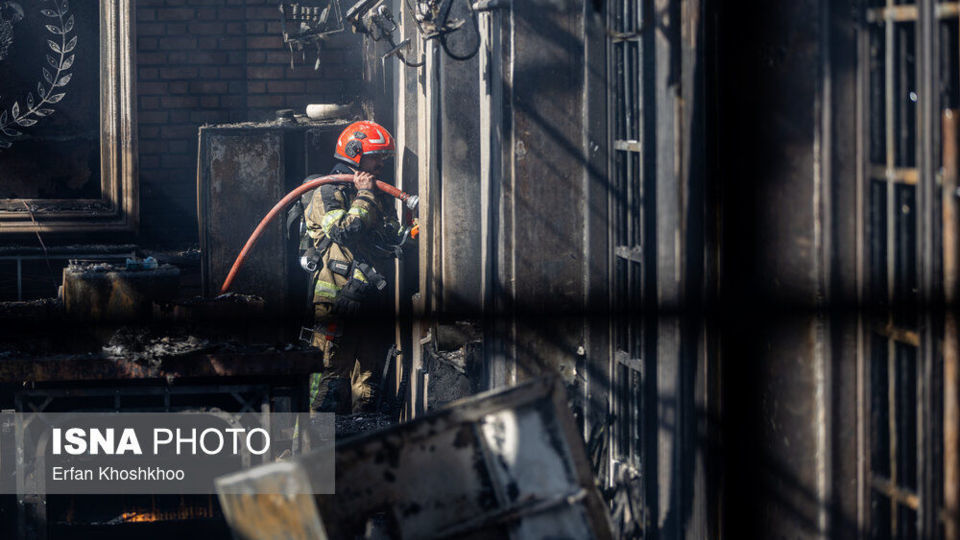 آتش‌سوزی یک رستوران در شهرک غرب
