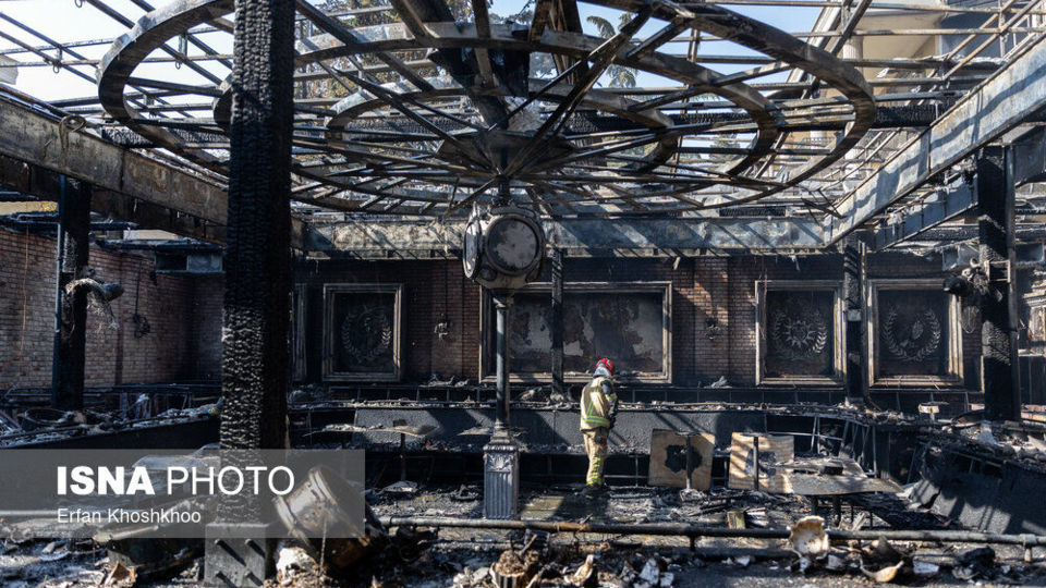 آتش‌سوزی یک رستوران در شهرک غرب