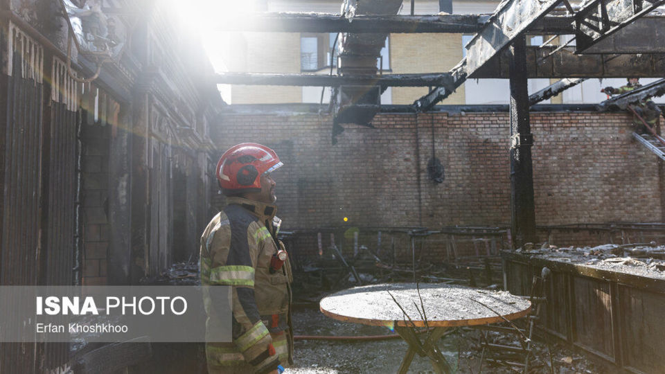 آتش‌سوزی یک رستوران در شهرک غرب