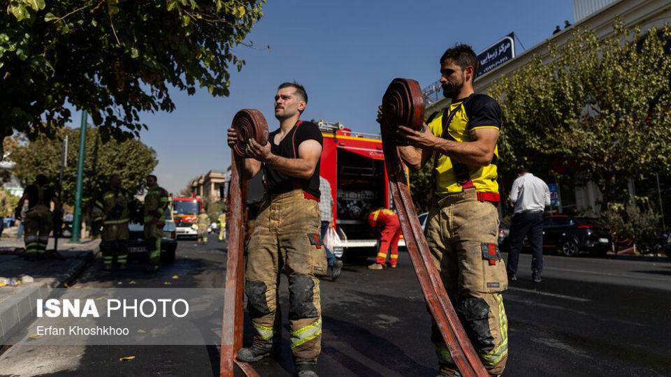 آتش‌سوزی یک رستوران در شهرک غرب