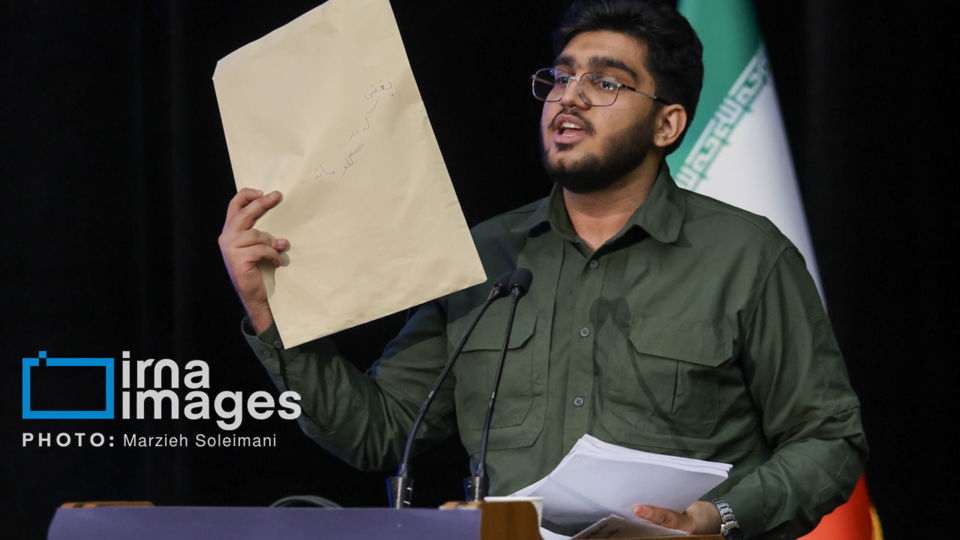 مراسم روز دانشجو با حضور رئیس جمهور