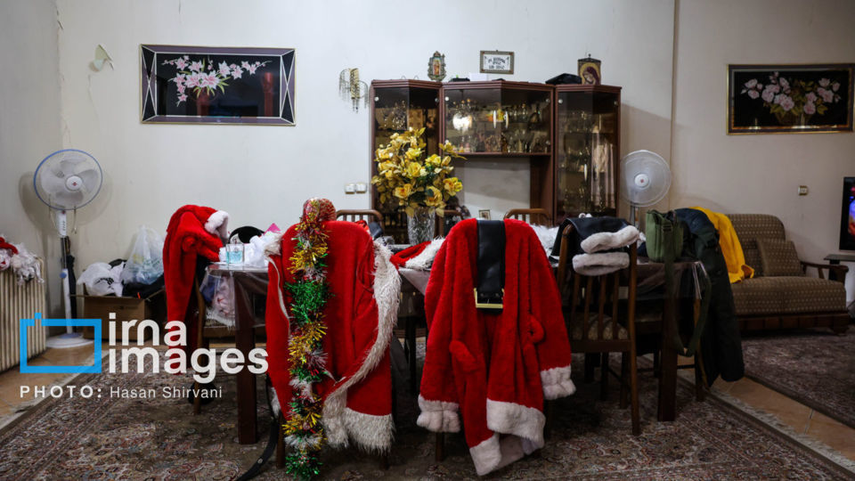 بابانوئل میهمان شبانه میرزا