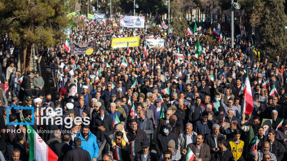 تجمع همبستگی ملی و تشییع شهدای امنیت در سراسر کشور