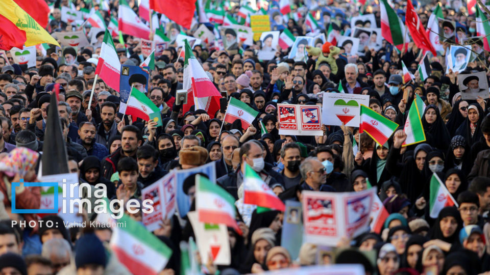 تجمع همبستگی ملی و تشییع شهدای امنیت در سراسر کشور