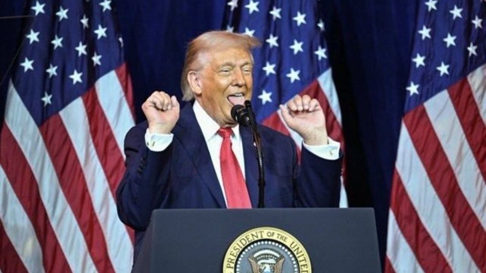 رسانه صهیونیستی مدعی انصراف ترامپ از حمله به ایران شد رسانه صهیونیستی مدعی انصراف ترامپ از حمله به ایران شد