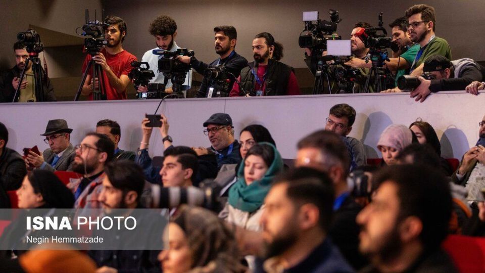 چهل و چهارمین جشنواره فیلم فجر - روز اول چهل و چهارمین جشنواره فیلم فجر - روز اول