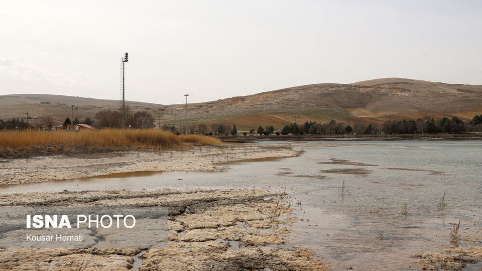 کم آبی «سراب نیلوفر» همچنان ادامه دارد کم آبی «سراب نیلوفر» همچنان ادامه دارد