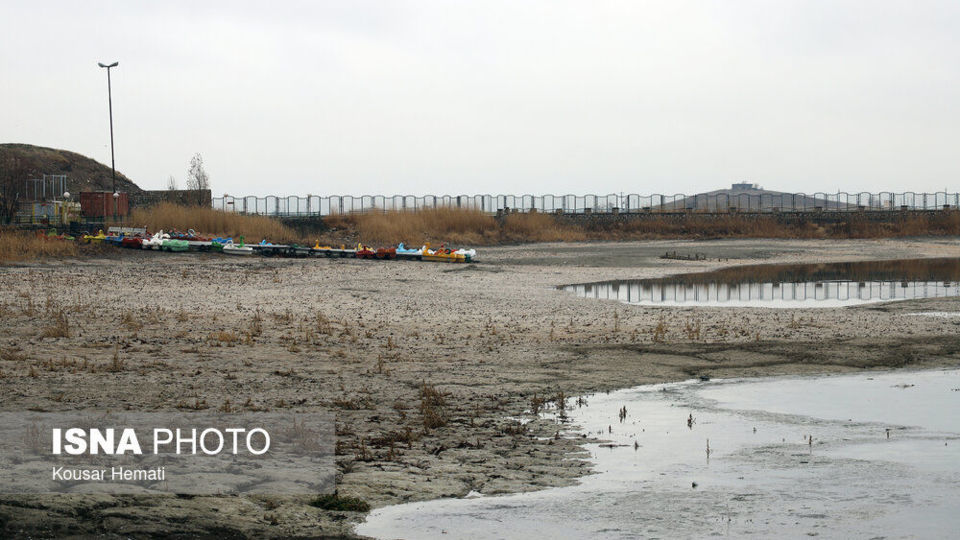 کم آبی «سراب نیلوفر» همچنان ادامه دارد کم آبی «سراب نیلوفر» همچنان ادامه دارد