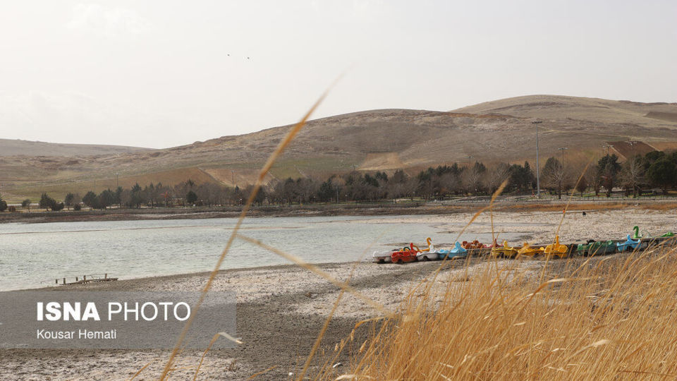 کم آبی «سراب نیلوفر» همچنان ادامه دارد کم آبی «سراب نیلوفر» همچنان ادامه دارد