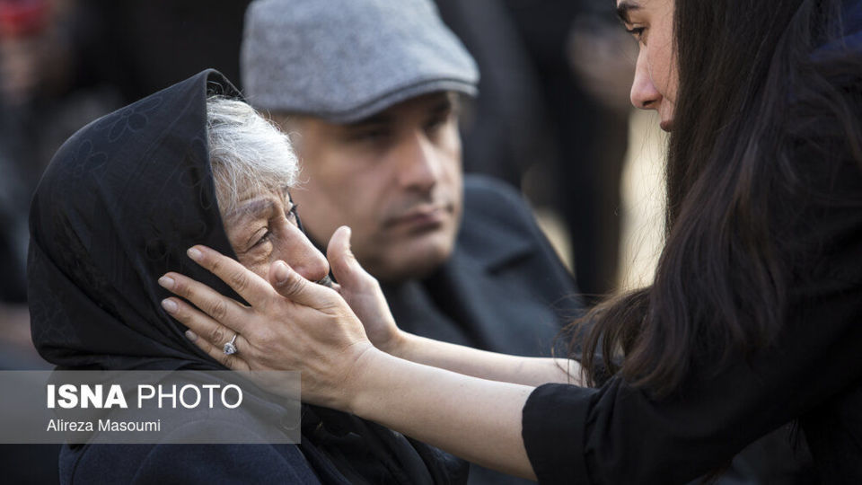 مراسم تشییع پیکر «عنایت بخشی»