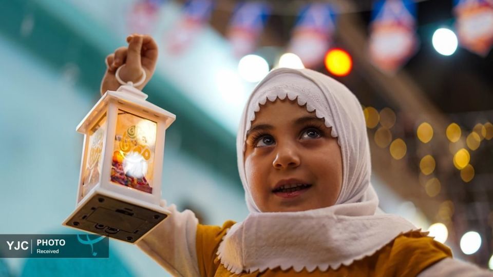 استقبال مسلمانان از آغاز ماه مبارک رمضان استقبال مسلمانان از آغاز ماه مبارک رمضان