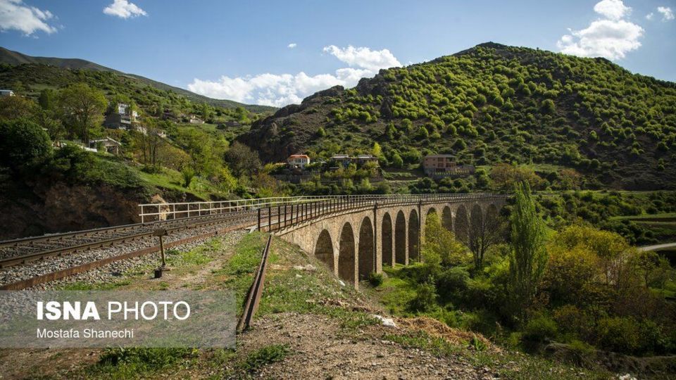 پیرترین کارگر خط راه‌آهن ایران
