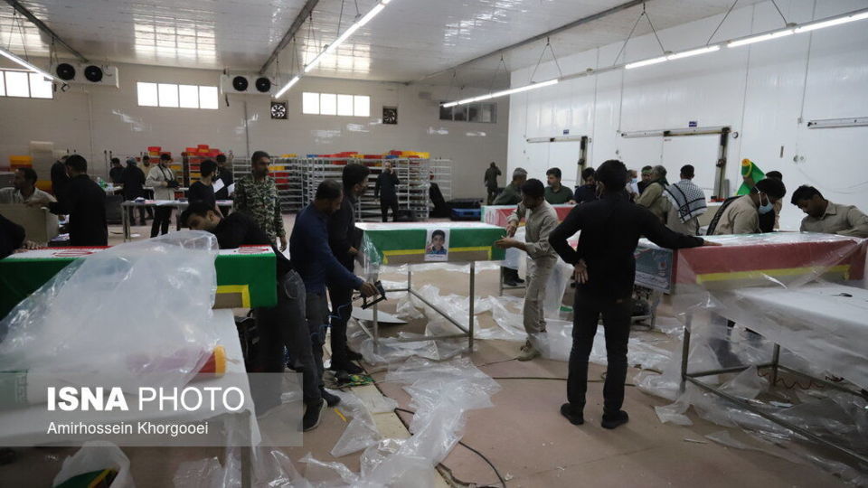 مراسم تشییع پیکر پاک دانش‌آموزان شهید - میناب