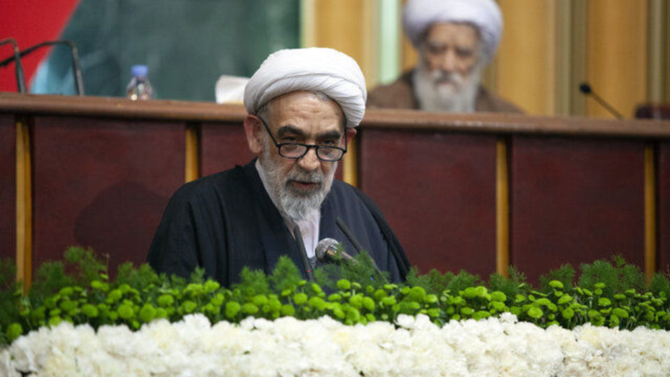 عضو هیئت رئیسه خبرگان: فرایند انتخاب رهبر در حال تکمیل است عضو هیئت رئیسه خبرگان: فرایند انتخاب رهبر در حال تکمیل است