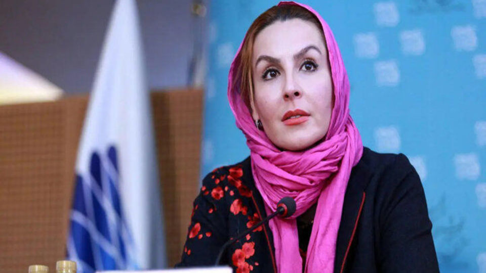 وطن شناسنامه ماست؛ پرچم ایران با عزت برافراشته میماند وطن شناسنامه ماست؛ پرچم ایران با عزت برافراشته میماند