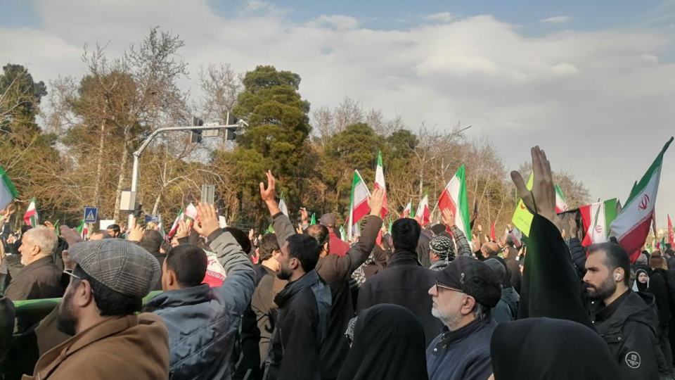 گزارش تصویری از راهپیمایی بیعت با رهبری جدید انقلاب