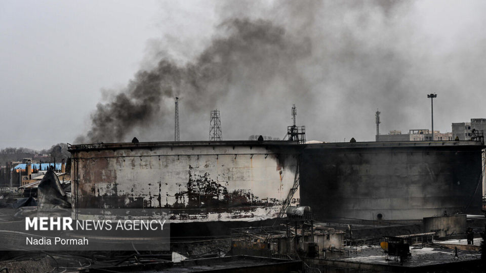 تجاوز آمریکایی - صهیونیستی به انبار نفت در کرج