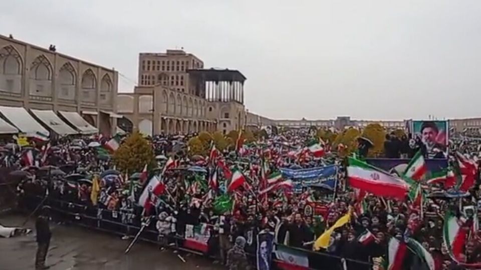 قطعنامه راهپیمایی سراسری روز جهانی قدس/ خاورمیانه زیبا به «خاورمیانه مقاوم» تبدیل شد قطعنامه راهپیمایی سراسری روز جهانی قدس/ خاورمیانه زیبا به «خاورمیانه مقاوم» تبدیل شد