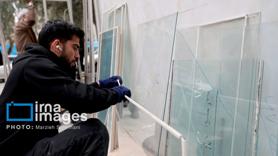 بازسازی خانه های آسیب دیده حملات آمریکایی - صهیونیستی