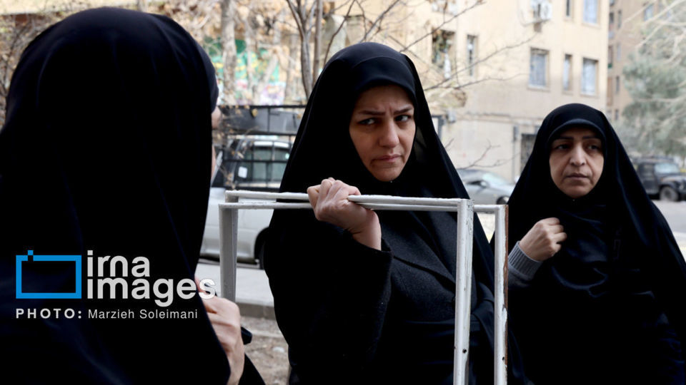 بازسازی خانه های آسیب دیده حملات آمریکایی - صهیونیستی