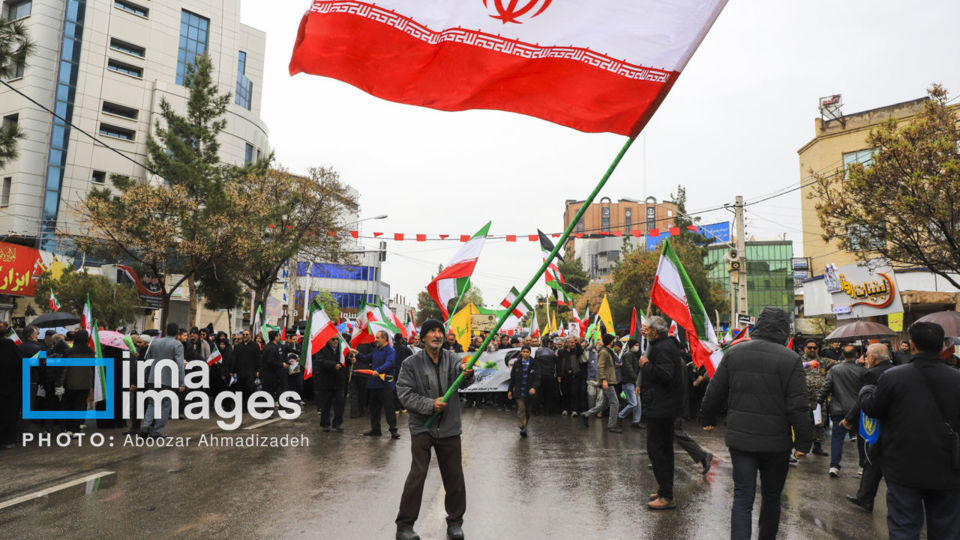 دلنوشته یک مستندساز برای ایران این روزها/ وطن، زخمهایت را میبوسم دلنوشته یک مستندساز برای ایران این روزها/ وطن، زخمهایت را میبوسم