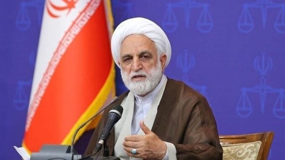 اژهای: مردم نباید احساس کنند که کارهای آنها زمین مانده است اژهای: مردم نباید احساس کنند که کارهای آنها زمین مانده است