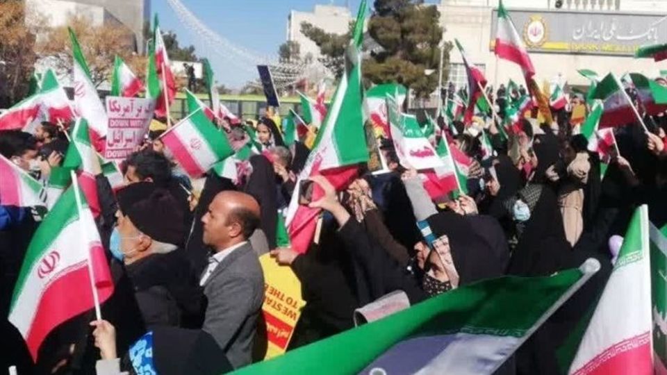 ظهر امروز؛ مراسم وداع با شهیدان لاریجانی، سلیمانی و شهدای ناو دنا ظهر امروز؛ مراسم وداع با شهیدان لاریجانی، سلیمانی و شهدای ناو دنا