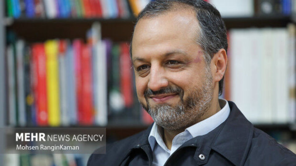خاندوزی: تحرکات واشنگتن، محور مقاومت را در موقعیت برتر قرار داد خاندوزی: تحرکات واشنگتن، محور مقاومت را در موقعیت برتر قرار داد